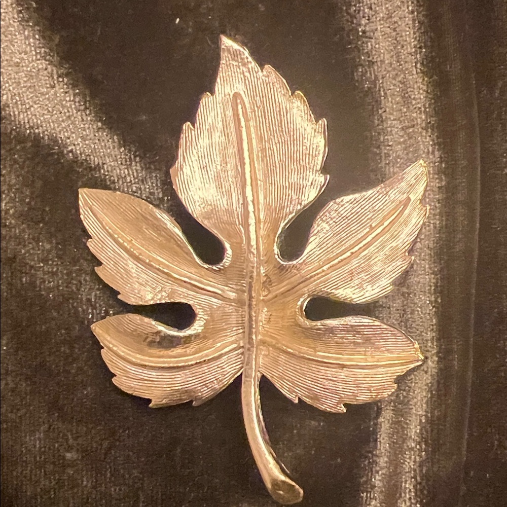 Gold-Tone Leaf Brooch